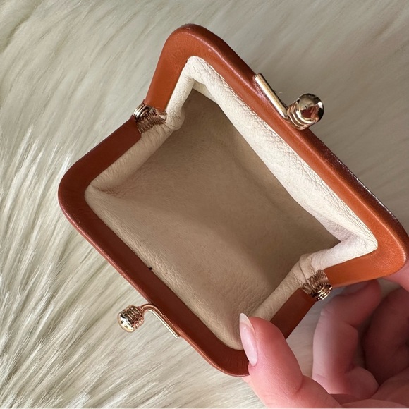 Rare Vintage Dooney & Bourke Small Peddle Leather Coin Wallet Kisslock - Picture 9 of 13